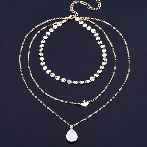 ♡Reagan♡ Multilayer Gold Necklace - Picture 3 of 6